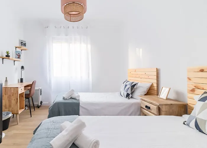 Moderno Centrico סנטנדר